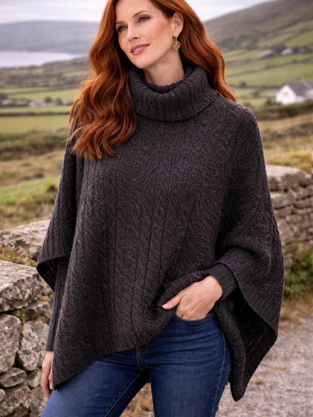 Blarney Woollen Mills Aran 100% Merino Wool Cowl Neck Cable Knit Poncho OS‎